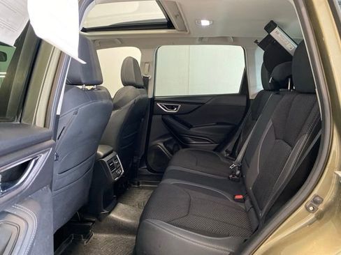 Certified 2023 Subaru Forester Premium AWD/4WD image 12