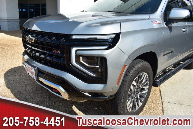 Used 2025 Chevrolet Suburban Z71 w/ Comfort Package AWD/4WD image 52