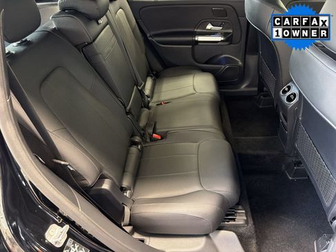 Certified 2024 Mercedes-Benz GLB 250 image 31