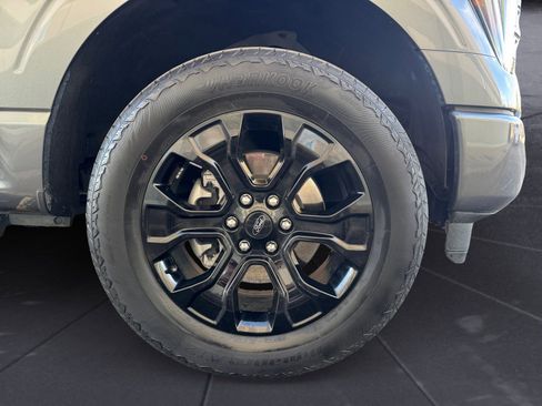 Used 2022 Ford F150 Lariat w/ Equipment Group 502A High image 14