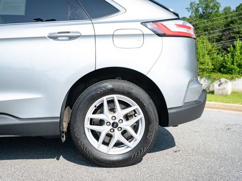 Used 2024 Ford Edge SEL AWD/4WD image 6