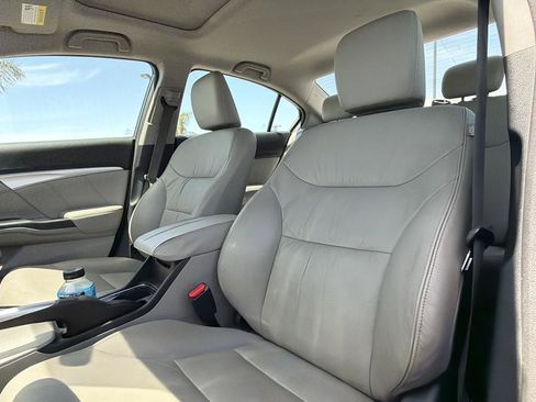 Used 2013 Honda Civic EX-L image 8