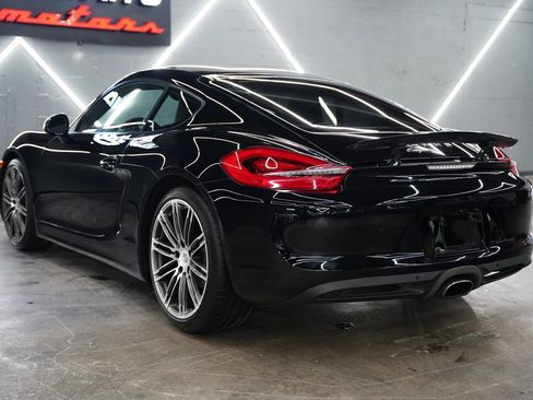 Used 2016 Porsche Cayman RWD image 23