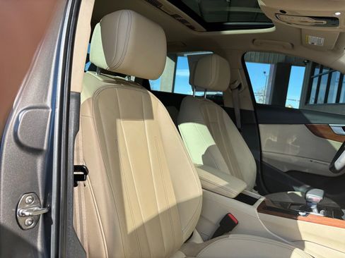 Used 2020 Audi A4 2.0T Premium w/ Convenience Package image 28