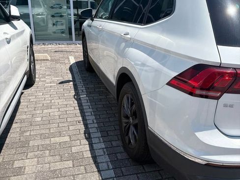 Used 2023 Volkswagen Tiguan SE FWD image 4