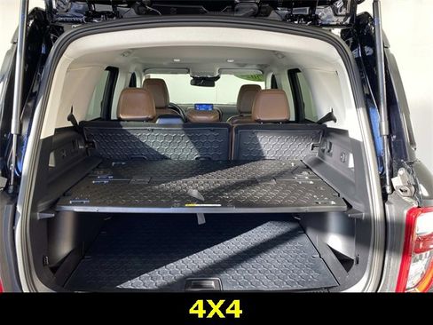 Used 2024 Ford Bronco Sport Outer Banks w/ Tech Package image 8