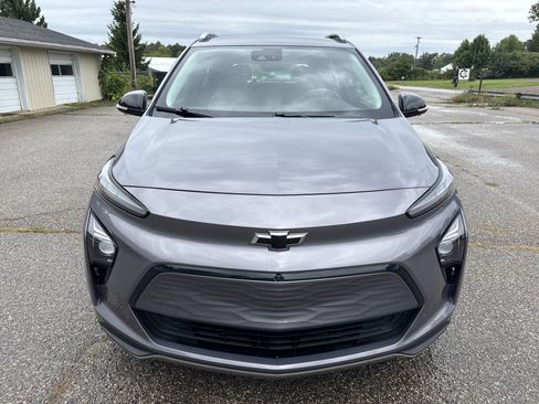 Used 2023 Chevrolet Bolt EUV Premier FWD image 12