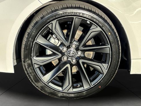 Certified 2024 Toyota Corolla SE image 24