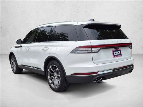 Used 2025 Lincoln Aviator Reserve w/ Illumination Package RWD image 8