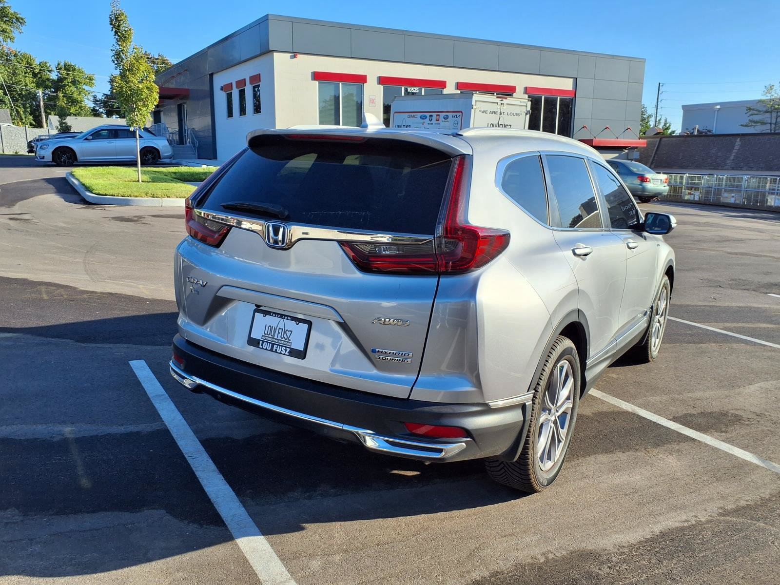 Used 2020 Honda CR-V Touring image 4