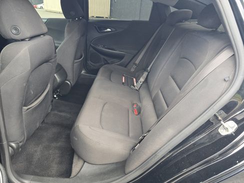 Used 2021 Chevrolet Malibu LS FWD image 11