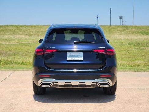 Used 2023 Mercedes-Benz GLC 300 image 8