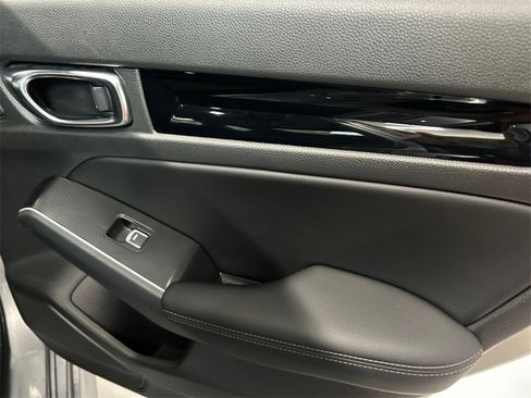 Used 2025 Honda Civic Sport Touring image 24