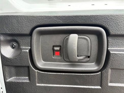 Used 2024 GMC Savana 2500 w/ Driver Convenience Package image 11