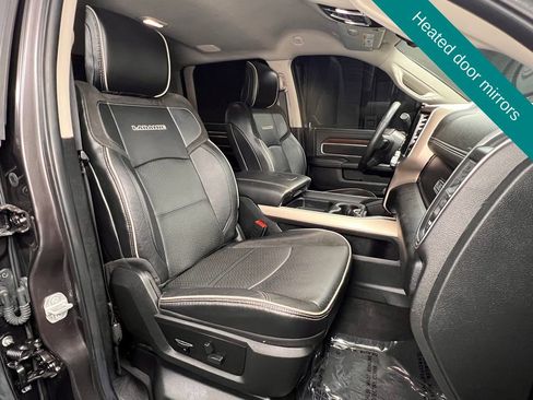 Used 2024 RAM 2500 Laramie w/ Towing Technology Group image 7