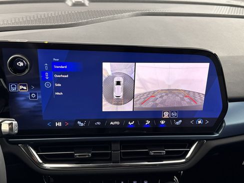 New 2026 Chevrolet Equinox EV LT image 19