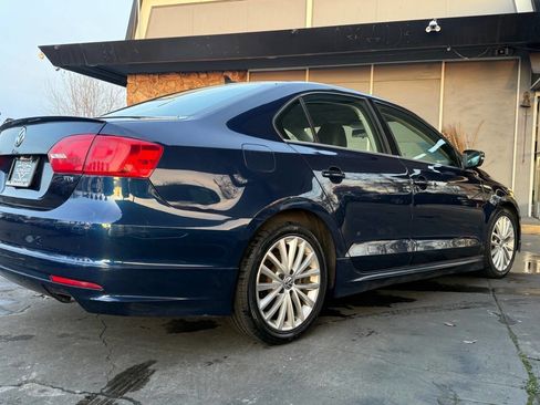 Used 2014 Volkswagen Jetta TDI image 9