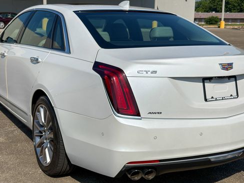 Used 2018 Cadillac CT6 Luxury AWD/4WD image 15
