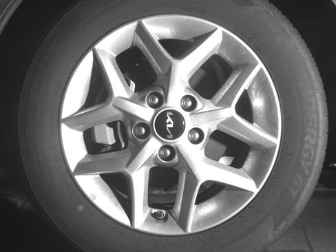Used 2025 Kia Soul LX w/ LX Technology Package FWD image 12