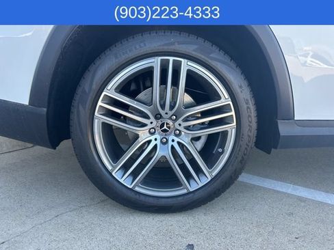 Used 2025 Mercedes-Benz GLS 450 4MATIC image 9