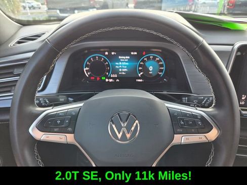 Used 2024 Volkswagen Atlas Cross Sport SE FWD image 25
