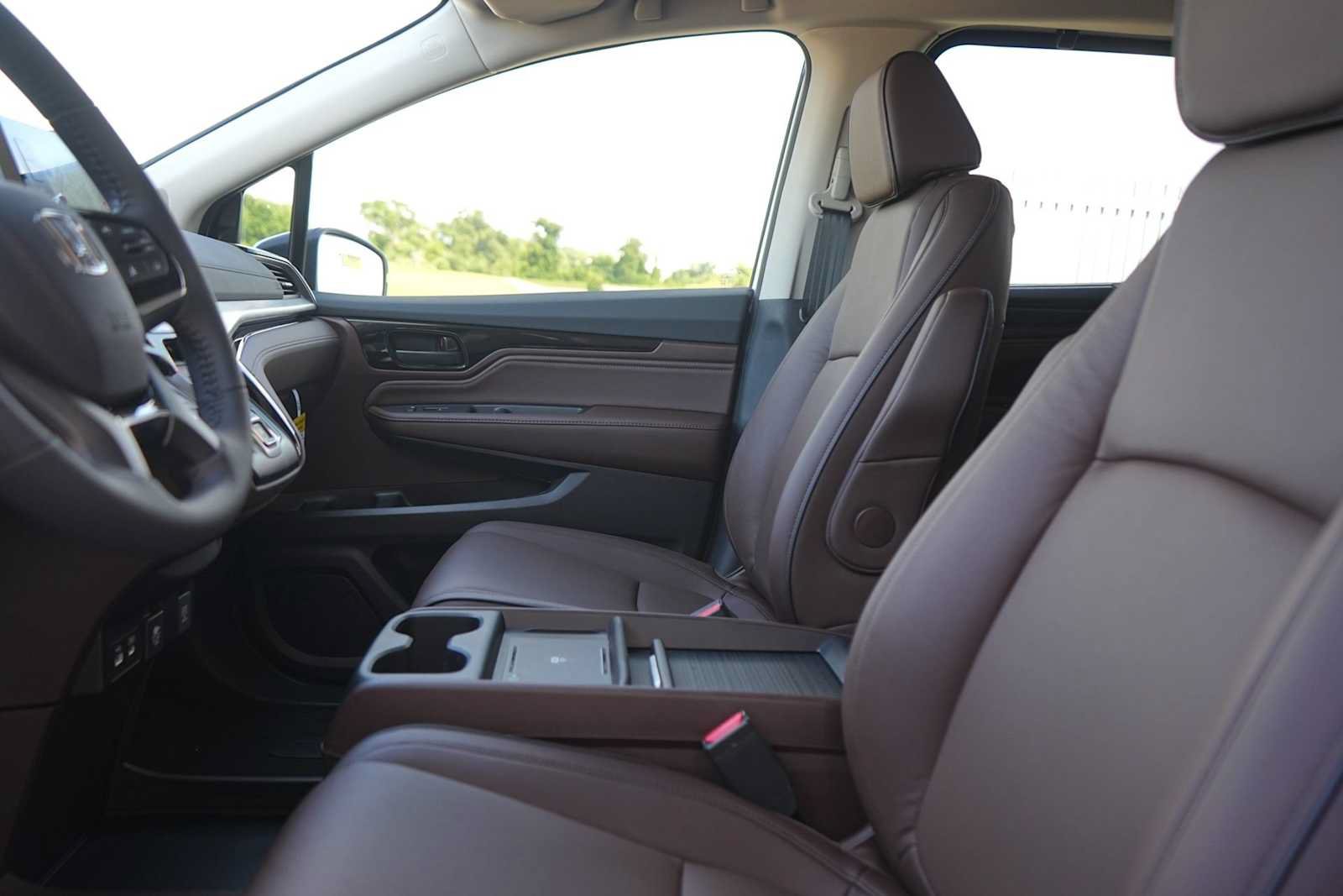 New 2027 Honda Odyssey Touring image 11
