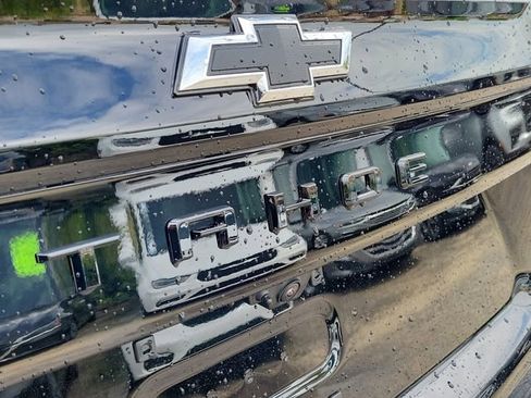 New 2026 Chevrolet Tahoe LS w/ LPO, Dark Essentials Package image 5