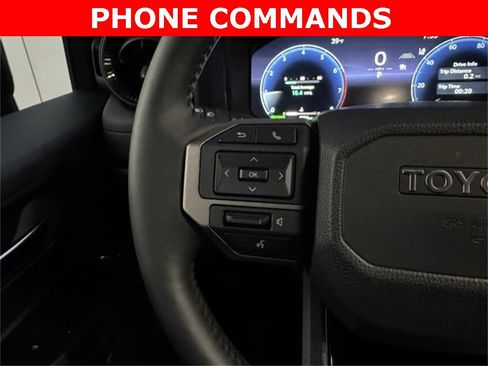 Certified 2025 Toyota Land Cruiser Base image 27