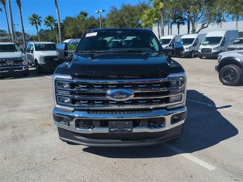 Certified 2025 Ford F350 Lariat w/ Chrome Package image 9