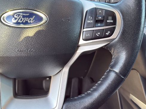 Certified 2023 Ford Explorer XLT w/ Equipment Group 202A AWD/4WD image 14