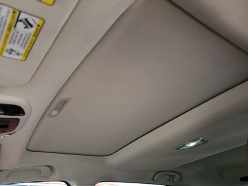 Used 2020 Subaru Outback Touring image 19