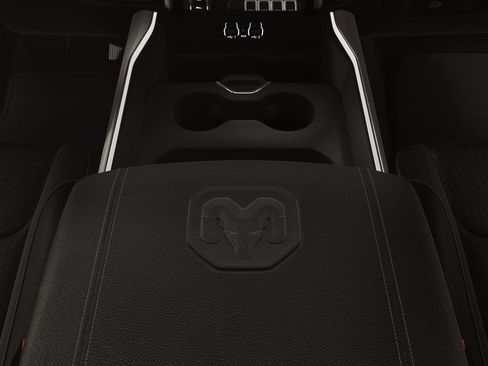 New 2026 RAM 1500 Laramie AWD/4WD image 4
