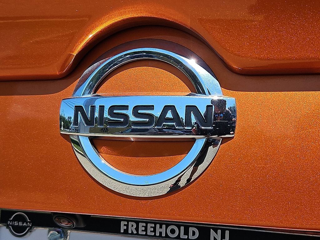 Used 2022 Nissan Sentra SR FWD image 30
