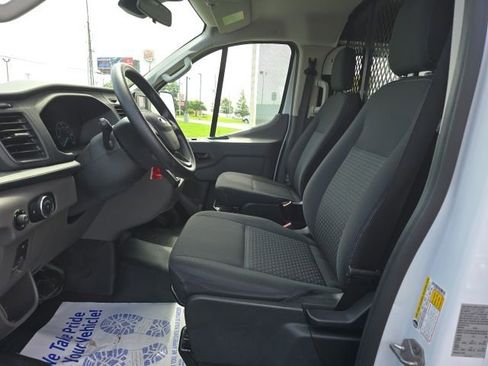 Used 2024 Ford Transit 250 Low Roof w/ Exterior Upgrade Package RWD image 11
