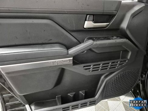 Certified 2025 Toyota Tacoma TRD Off-Road image 13