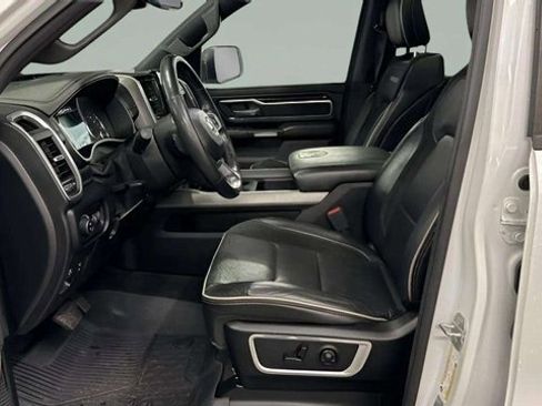 Used 2020 RAM 1500 Laramie w/ Sport Appearance Package image 17