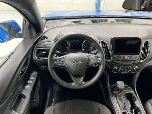Used 2024 Chevrolet Equinox RS image 11