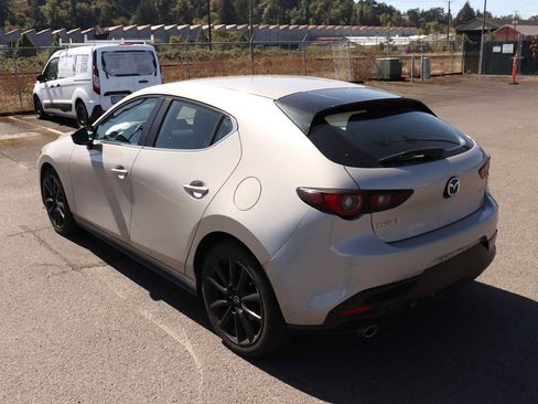 Used 2024 MAZDA MAZDA3 s FWD image 7