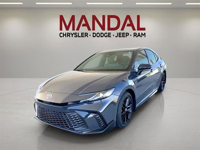 Used 2025 Toyota Camry SE