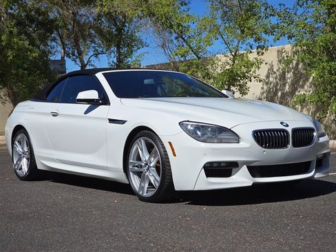 Used 2015 BMW 640i Convertible RWD image 3