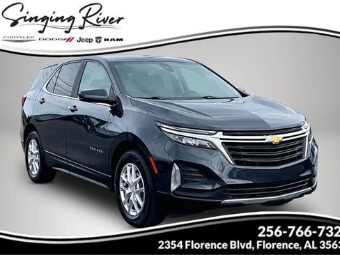 Used 2022 Chevrolet Equinox LT FWD image 1