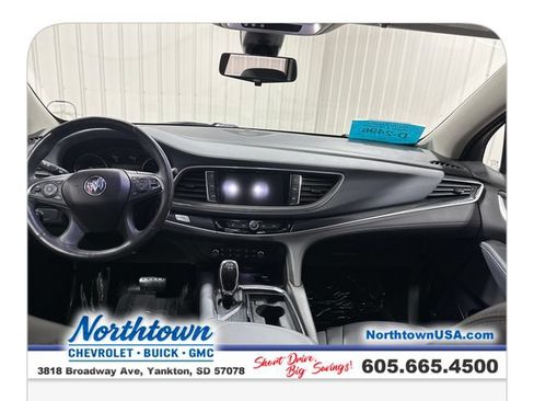 Used 2020 Buick Enclave Premium w/ Surround and Sites Package AWD/4WD image 28