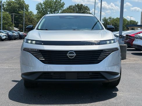 Used 2025 Nissan Murano SL AWD/4WD image 2