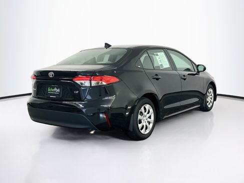 Used 2025 Toyota Corolla LE FWD image 9