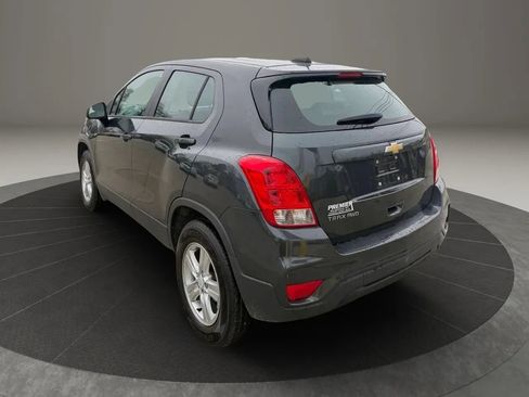 Used 2019 Chevrolet Trax LS AWD/4WD image 5