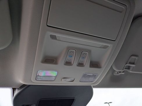 New 2026 Ford Escape SE w/ PHEV Premium Package FWD image 26