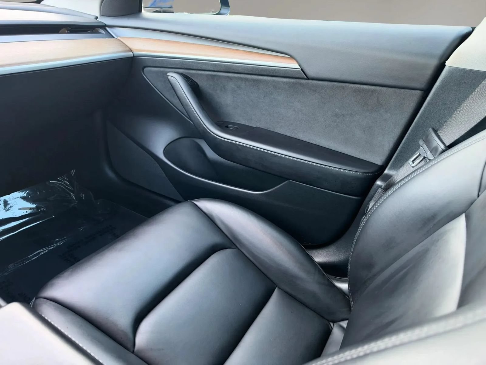 Used 2021 Tesla Model 3 Standard Range Plus RWD image 13