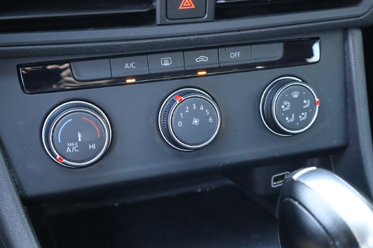 Used 2019 Volkswagen Jetta S w/ Driver Assistance Package FWD image 22