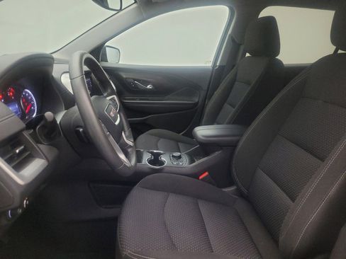 Used 2023 GMC Terrain SLE w/ Driver Convenience Package FWD image 17
