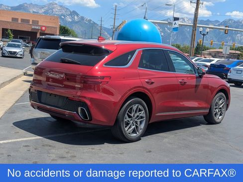 Used 2023 Genesis GV70 2.5T w/ Select Package image 4